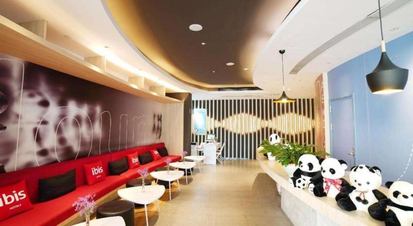 Готель Ibis Chengdu Chunxi Road Shudu Mansion Екстер'єр фото